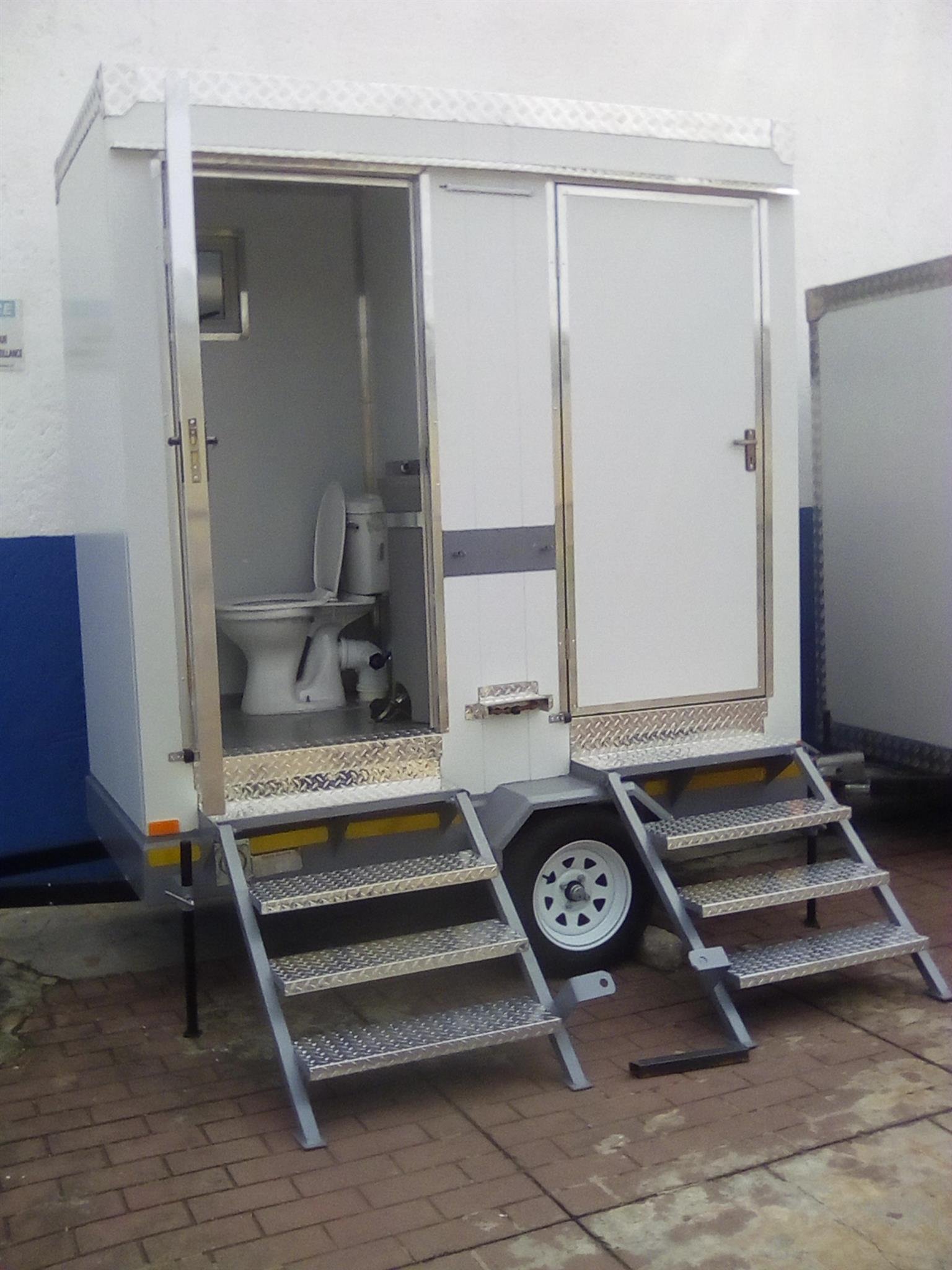 Mobile Kitchens, Mobile Freezers, VIP Toilets For sale - Sellandbuy ...